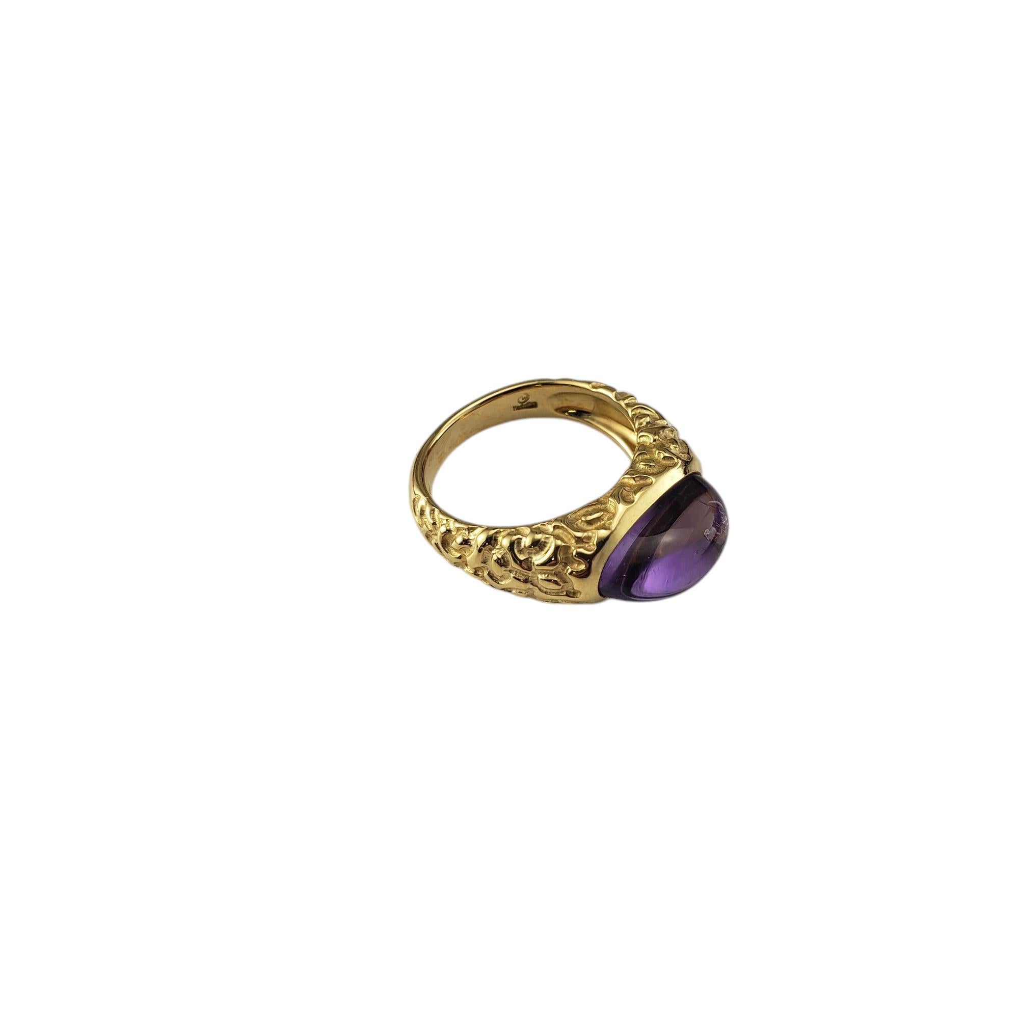 Contemporary Manhattan 18 Karat Yellow Gold and Cabochon Amethyst Ring Size 6.5 #20791 For Sale