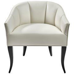 Manhattan Curved Chair with lacquered legs