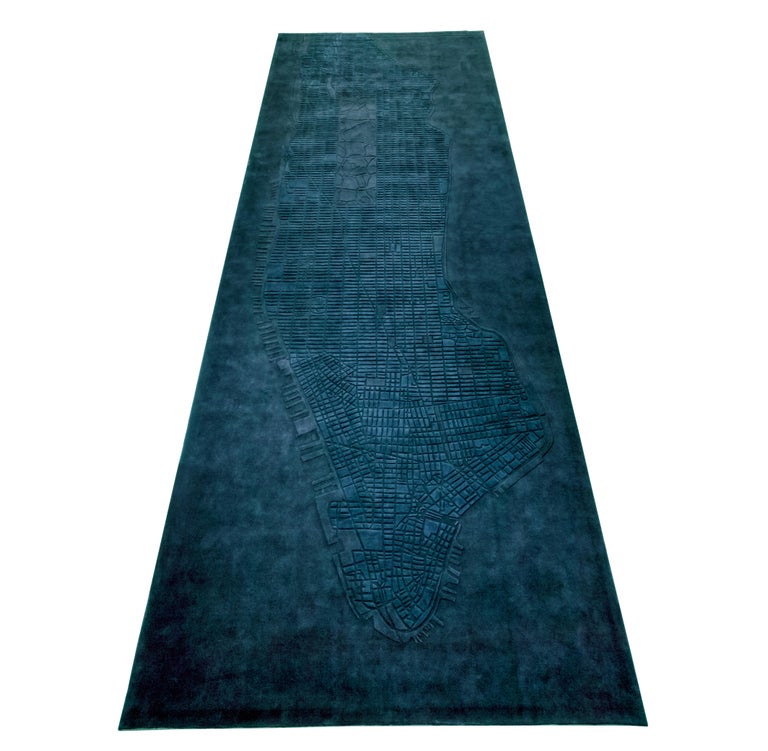 MANHATTAN RUG Hand Knotted Wool and Silk Yarn Heirloom Grade For