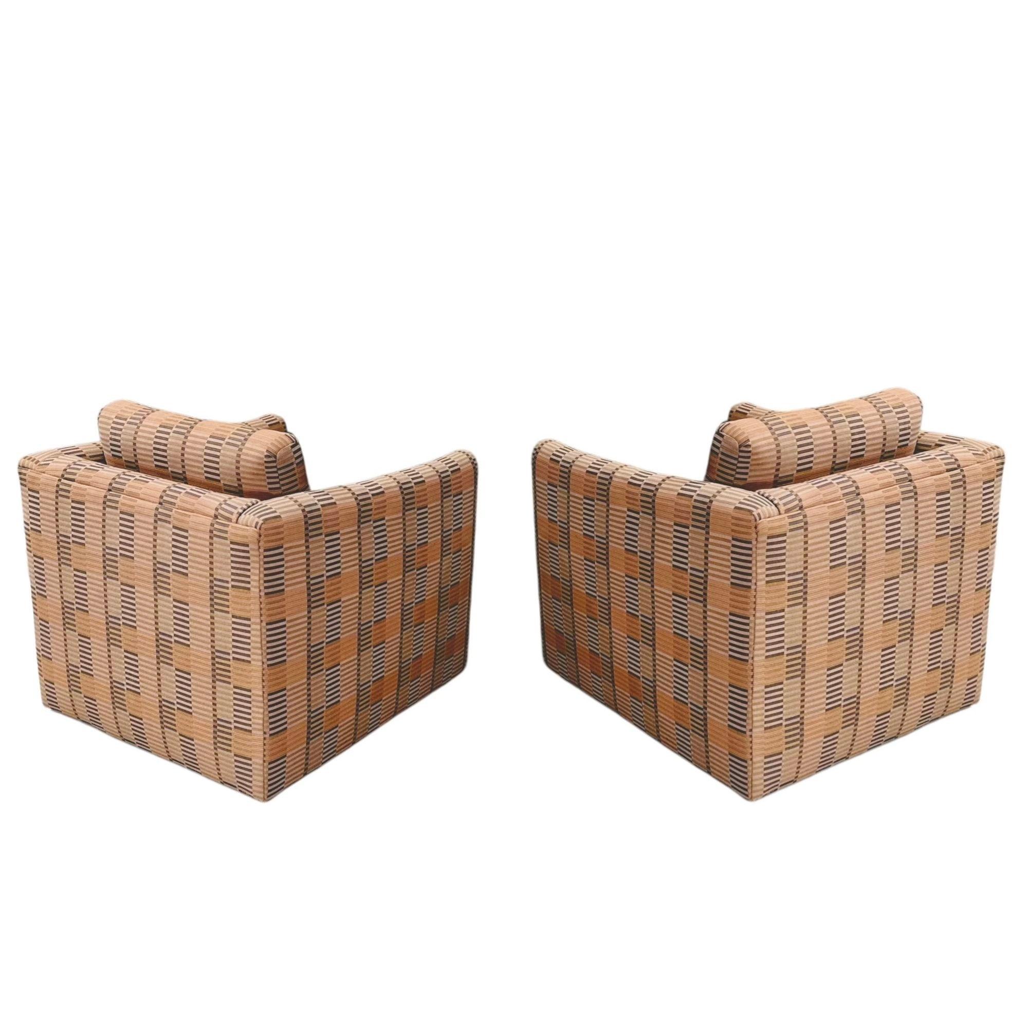 Manhattan Lounge Chairs Albert's-Bauhaus Fabric by Dunbar, 1980er Jahre. Original-Polsterung.
Maße 31