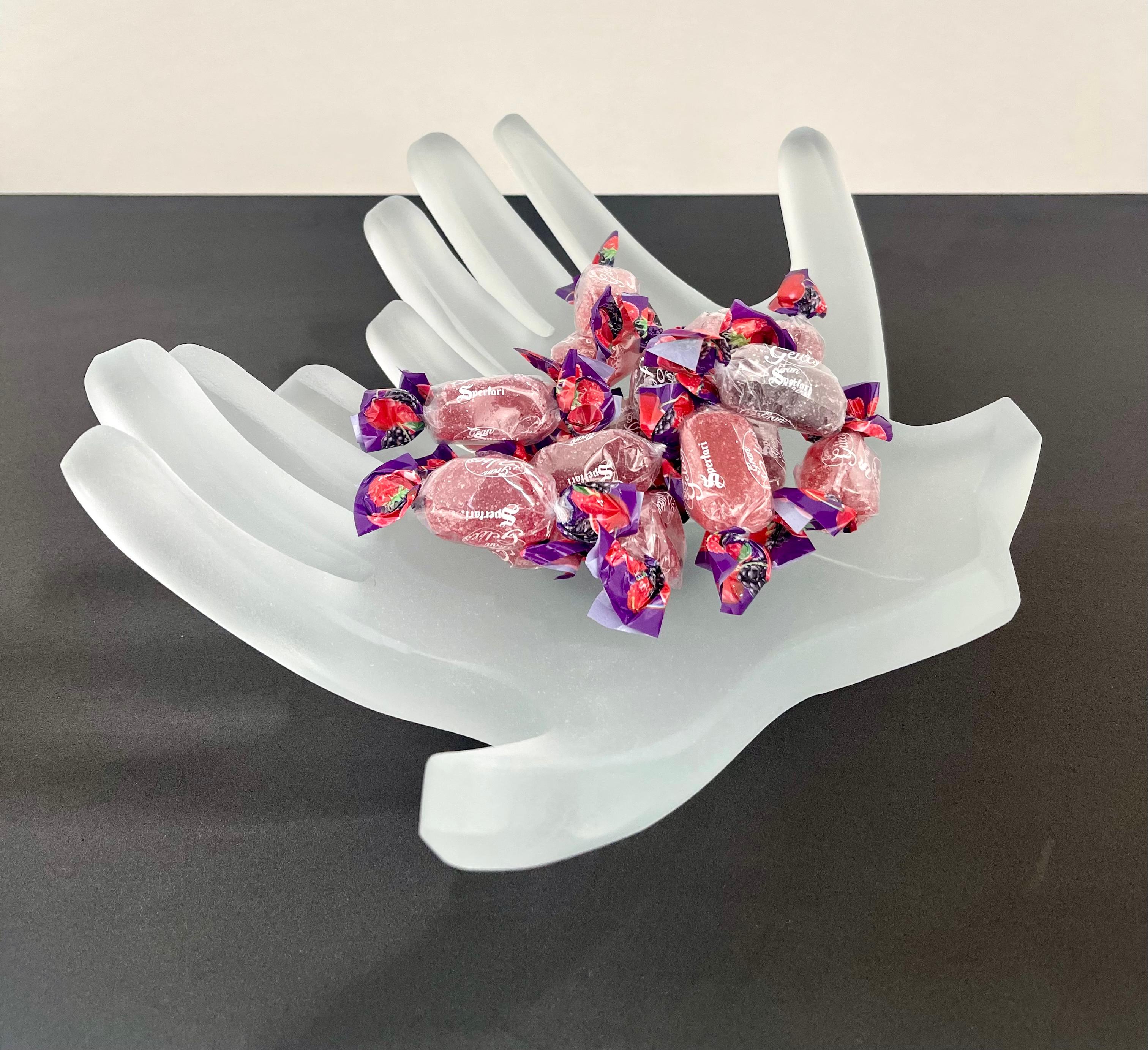'Artist's Hands' Crystal Bowl-Sculpture Handmade by Ghiró Studio For Sale 1