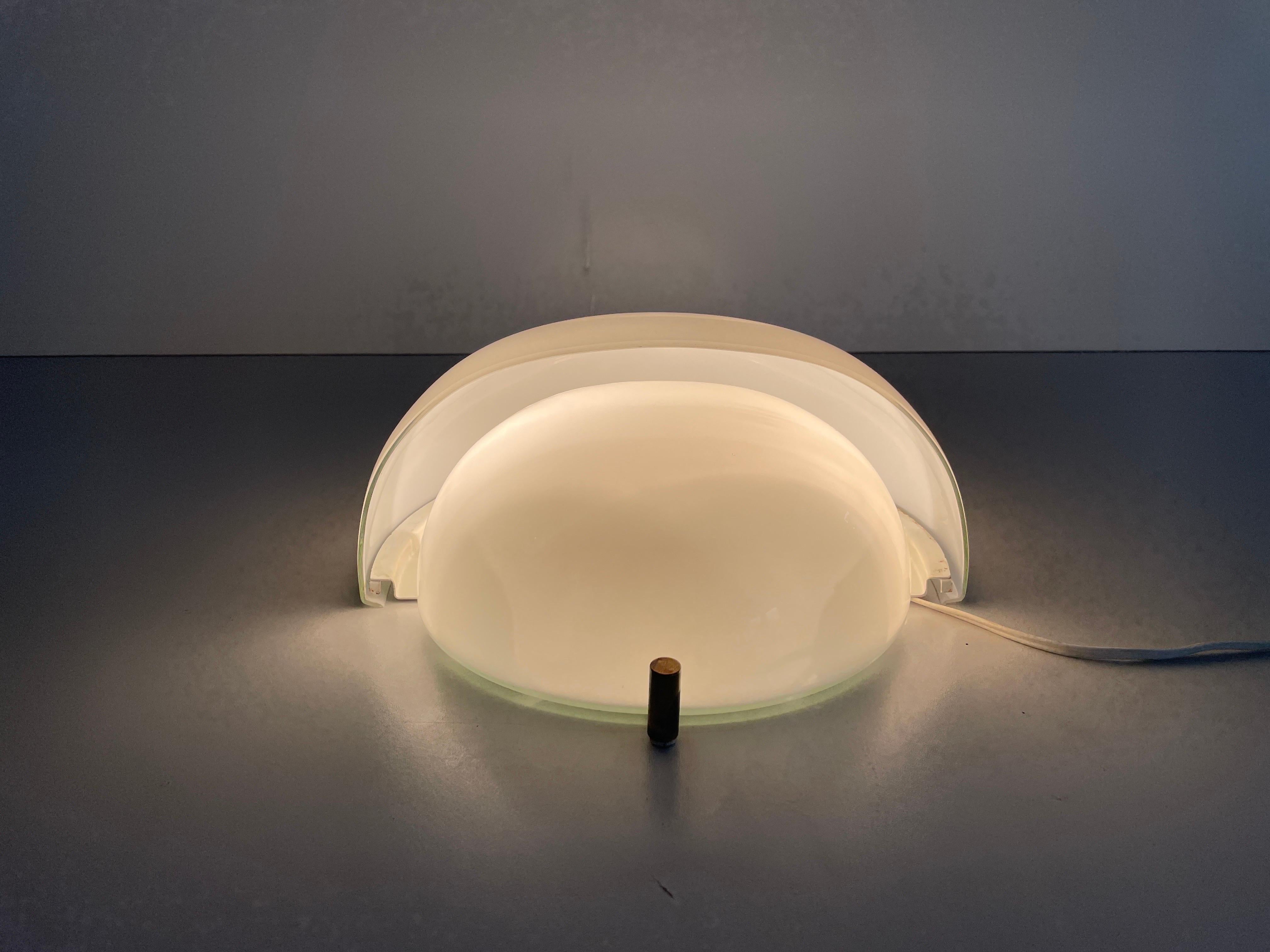 Sconce singole di grandi dimensioni 'Mania' di Vico Magistretti per Artemide, anni '60, Italia in vendita 11
