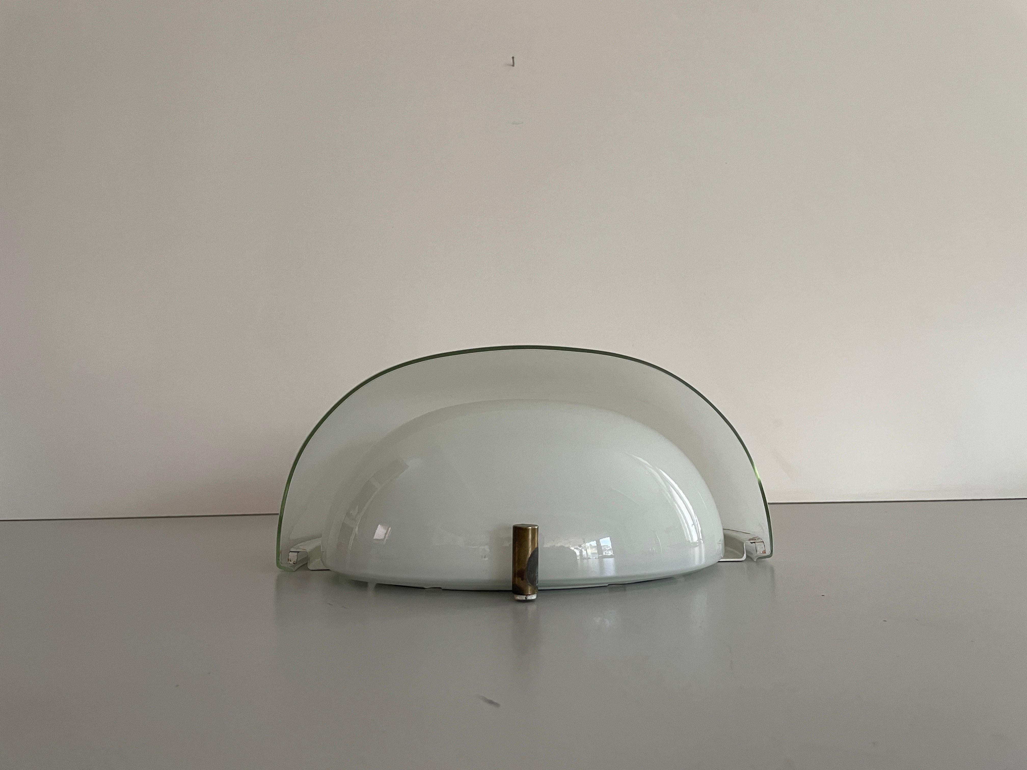 Metà XX secolo Sconce singole di grandi dimensioni 'Mania' di Vico Magistretti per Artemide, anni '60, Italia in vendita