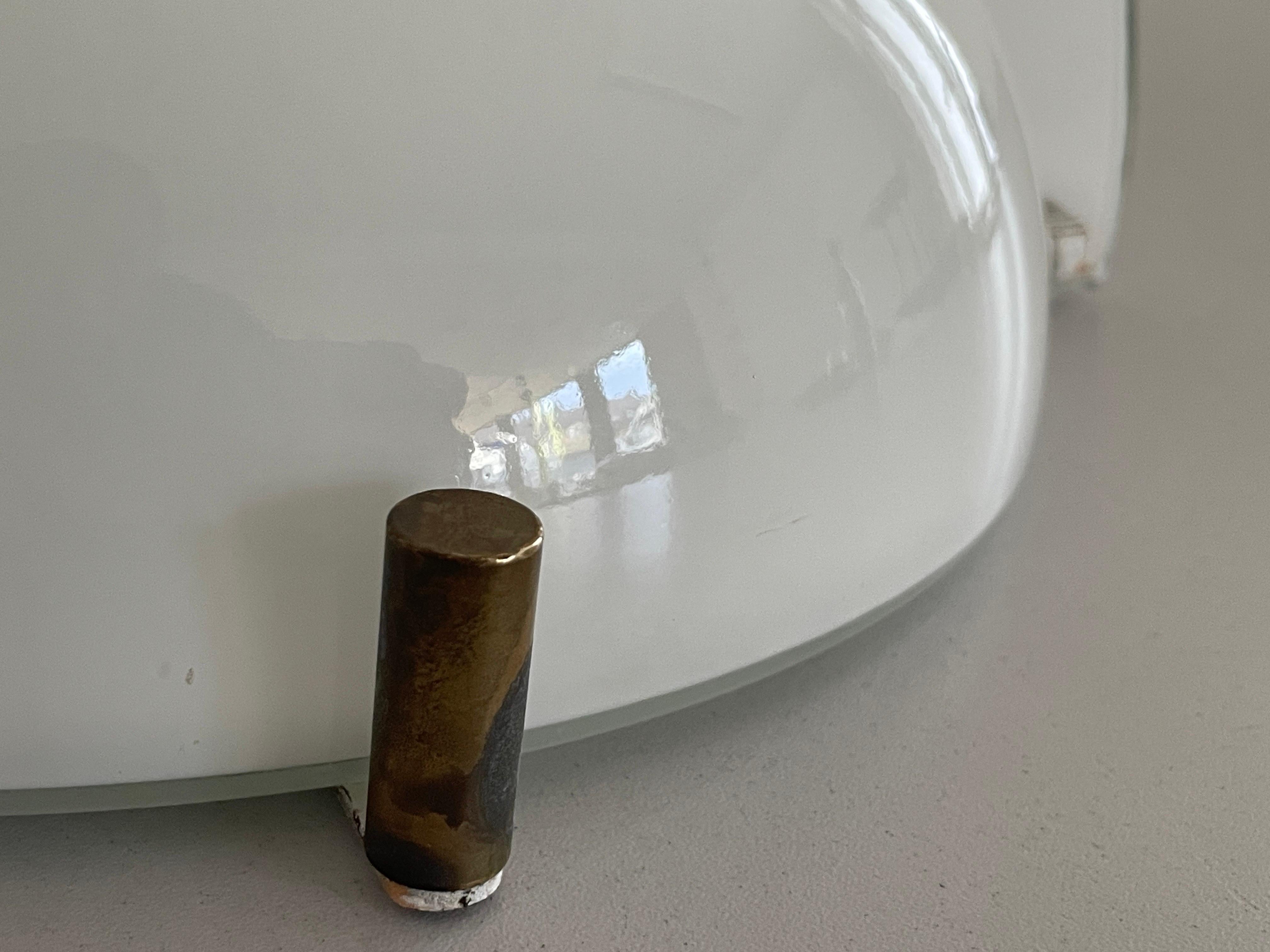 Sconce singole di grandi dimensioni 'Mania' di Vico Magistretti per Artemide, anni '60, Italia in vendita 2