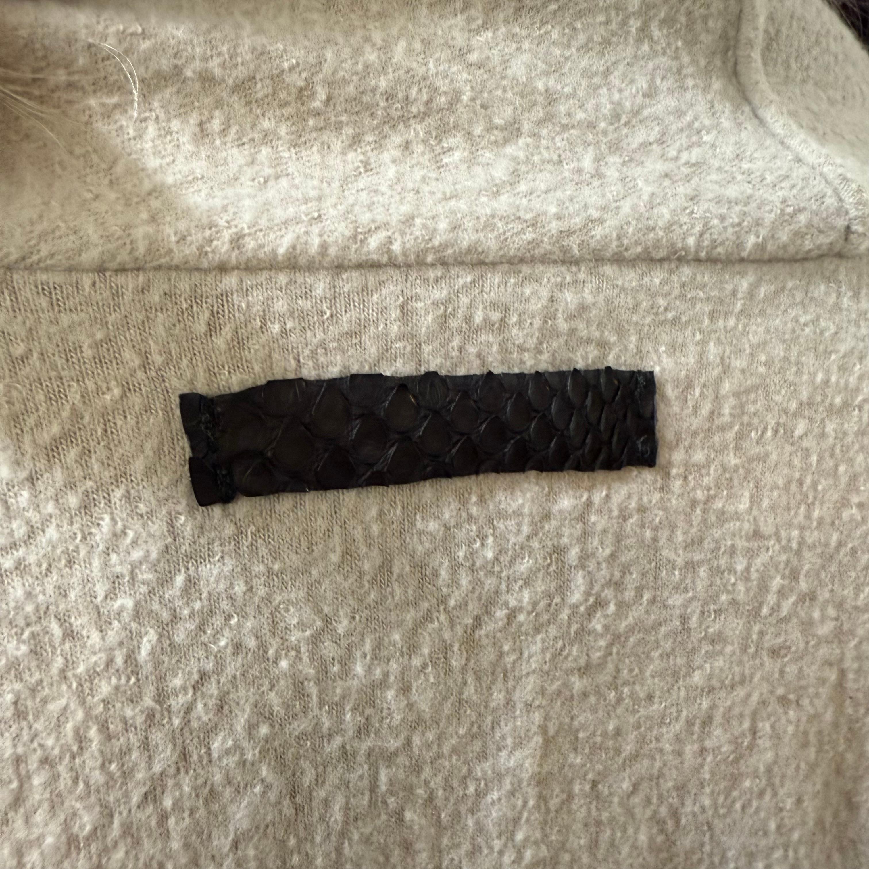 Maniac Corp Manteau gris en cachemire et fourrure Taille 1 en vente 1