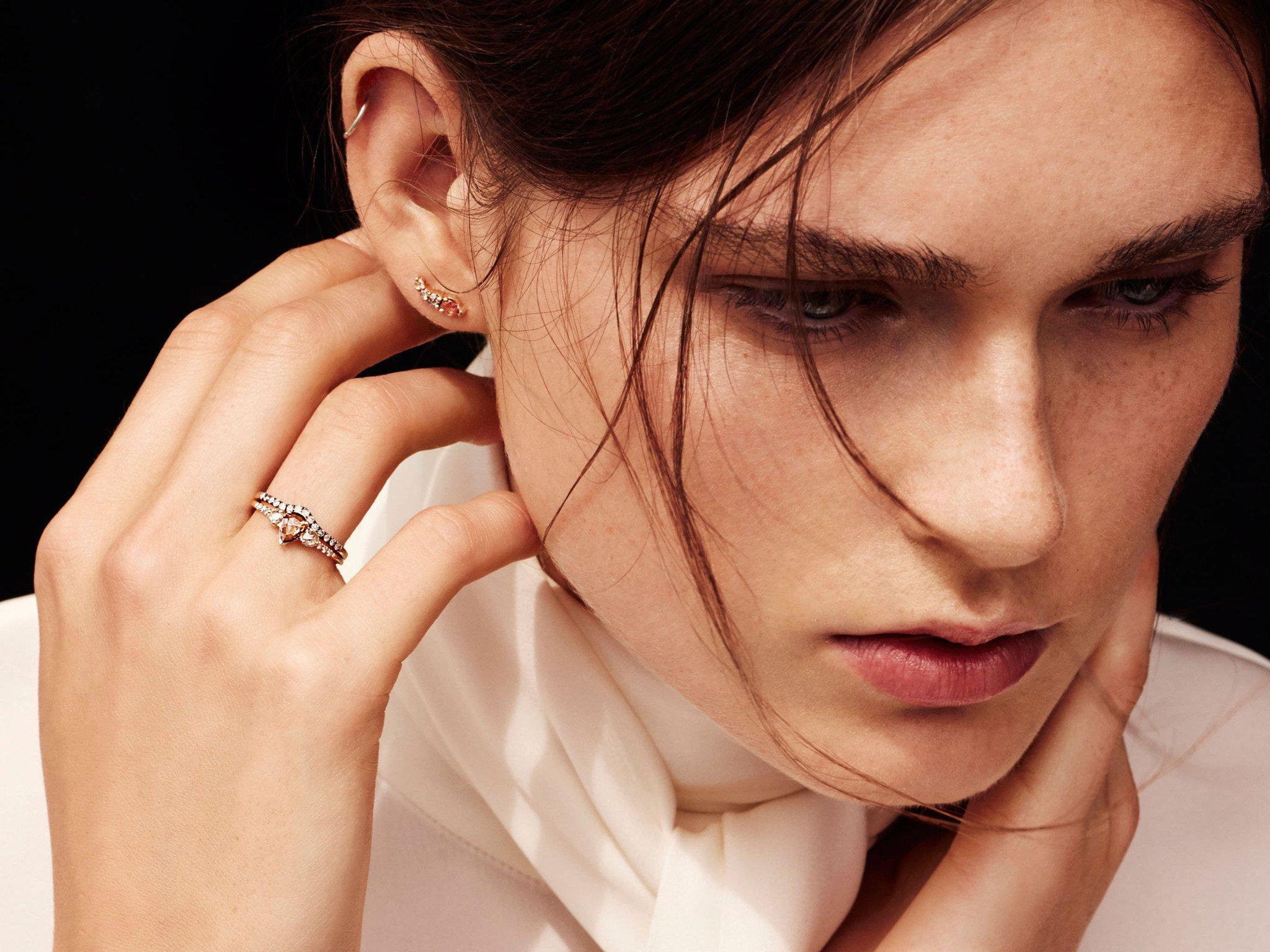 Contemporary Maniamania Absolute Stud Earrings in 14 Karat Gold with Tourmaline and Diamonds