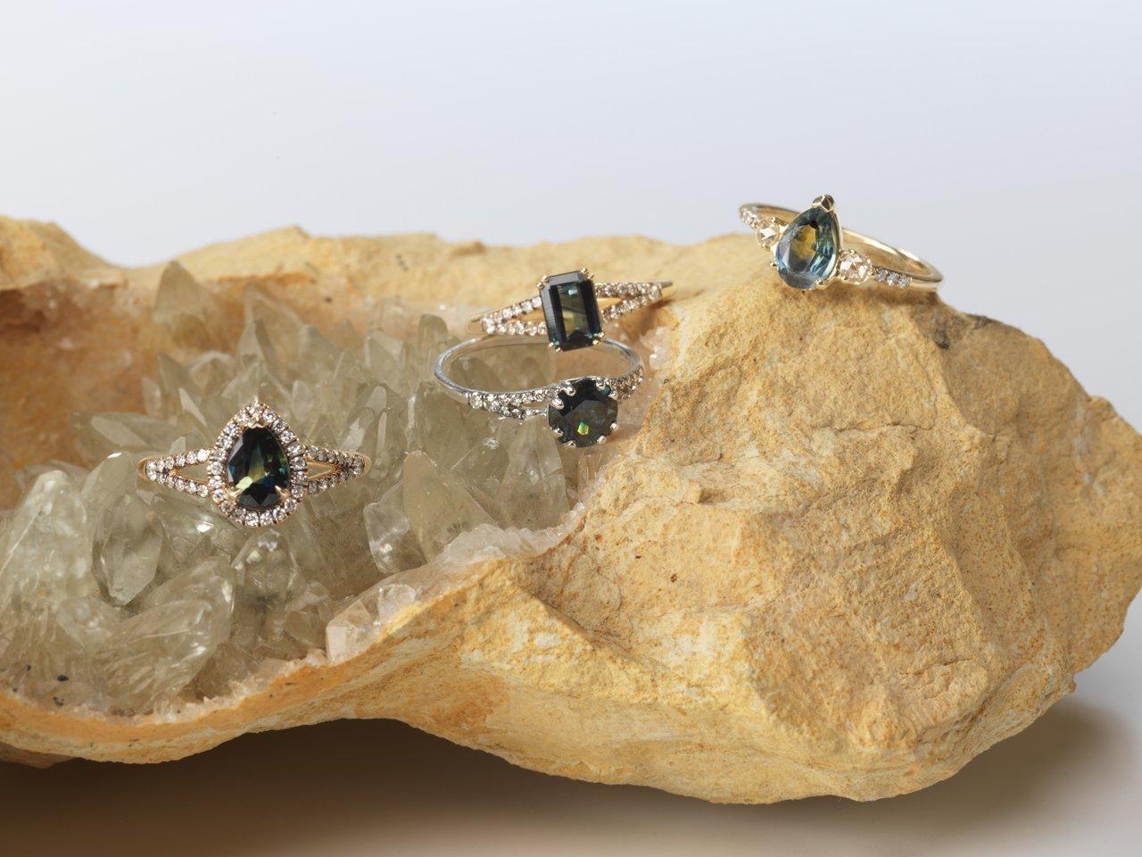 bicolor sapphire ring
