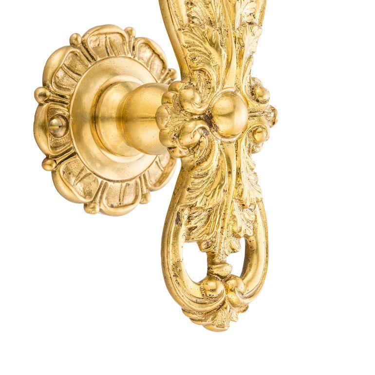 Orsay brass window handle with leaves In New Condition For Sale In Firenze, FI