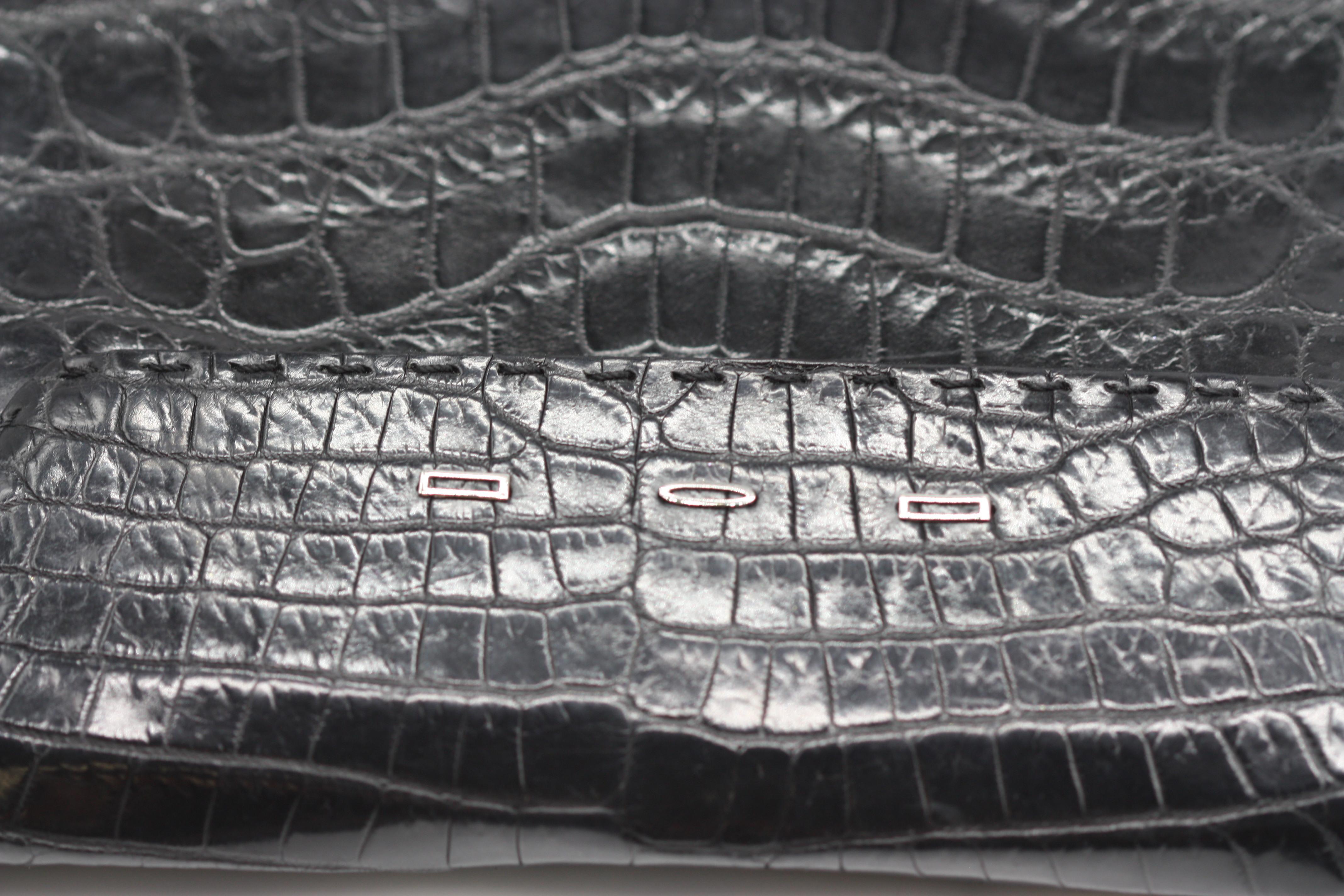Noir Pochette en crocodile noir de Manille en vente