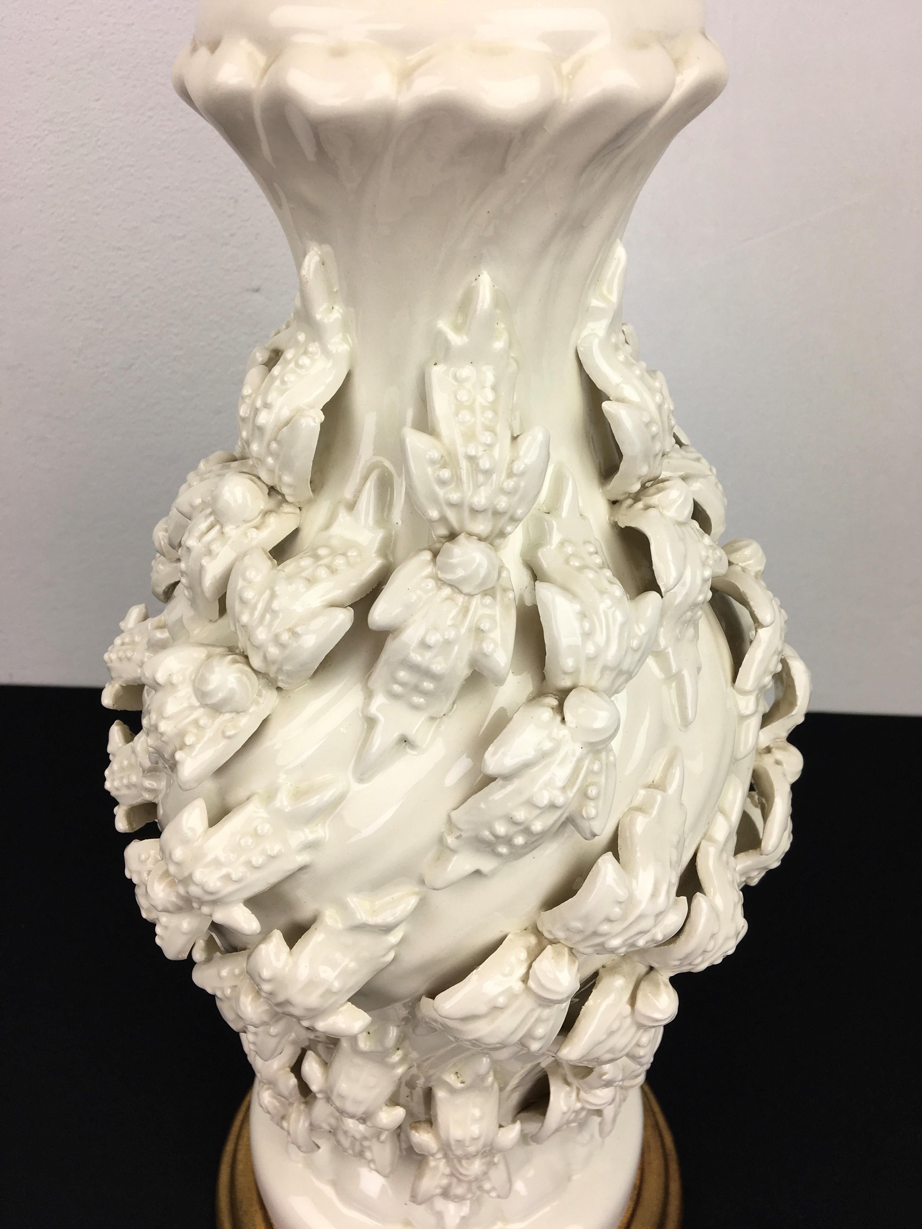 White Manises-Tischlampe aus Keramik, Ceramicas Bondia, Spanien, 1960er Jahre im Angebot 4