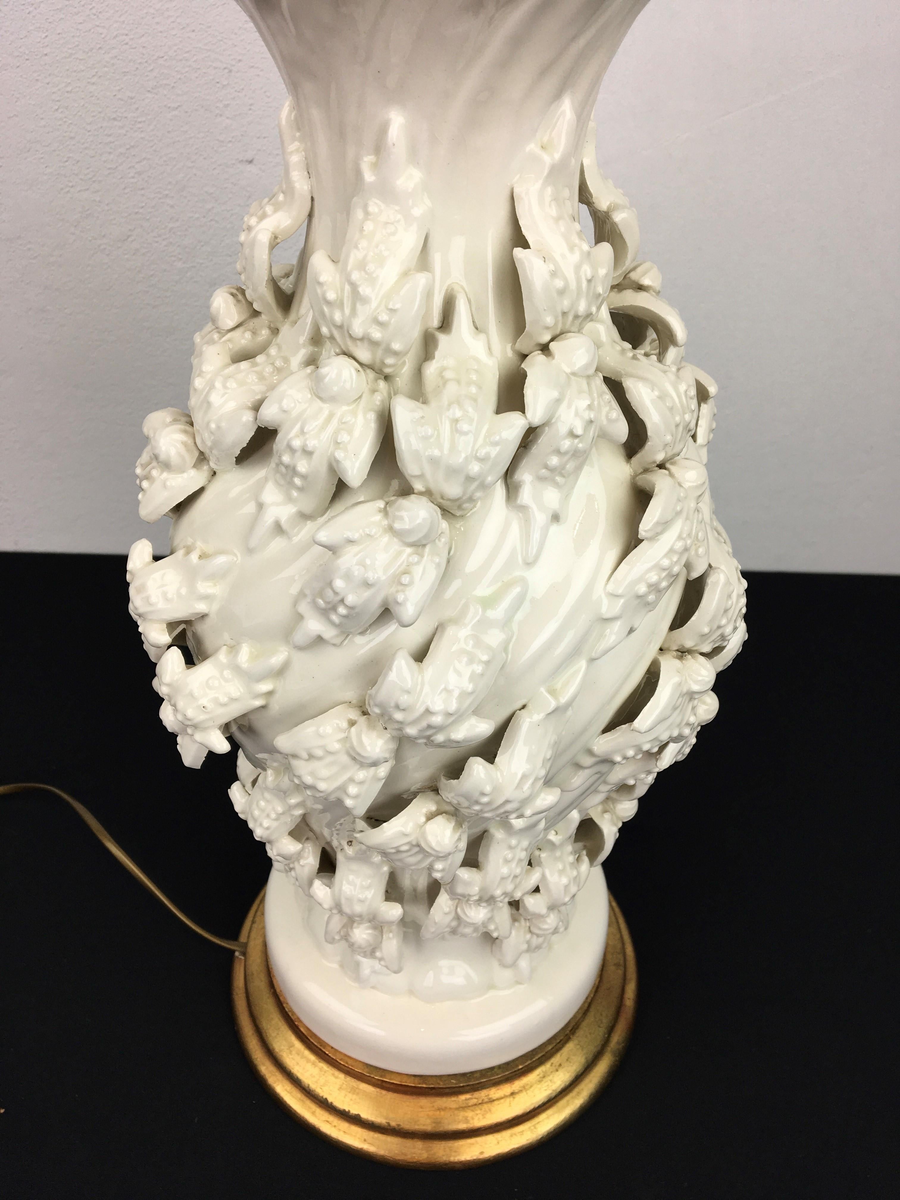 White Manises-Tischlampe aus Keramik, Ceramicas Bondia, Spanien, 1960er Jahre im Angebot 1