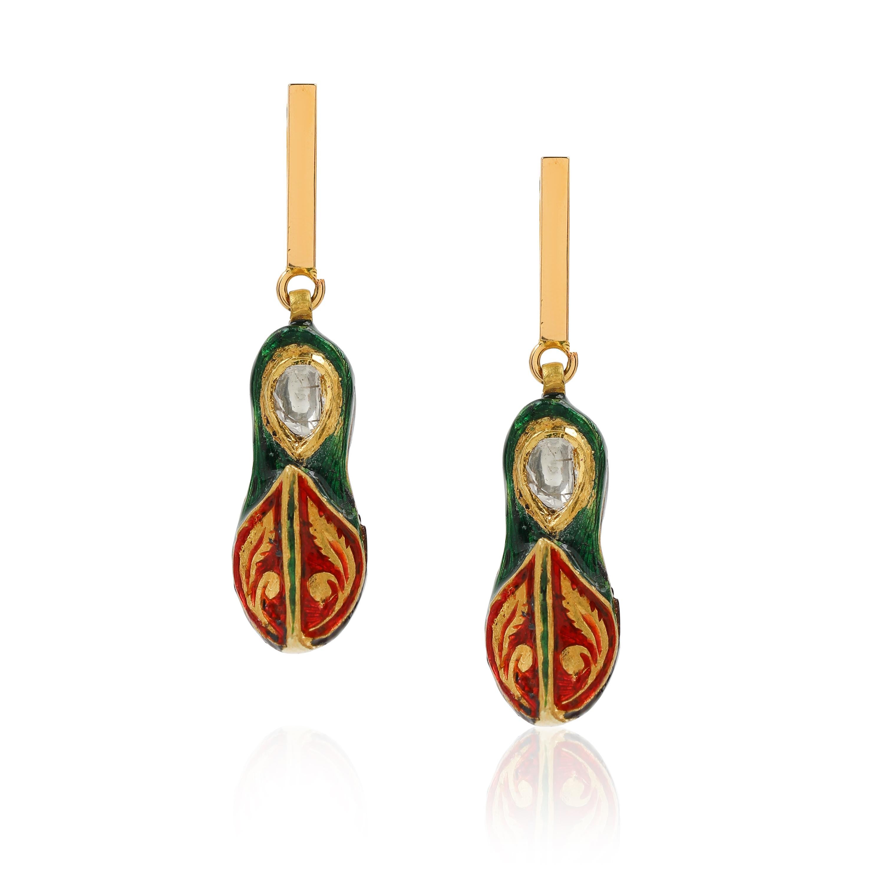 Contemporary 22 Karat Yellow Gold Jutti Drop Earrings with Uncut Diamonds and Enamel For Sale