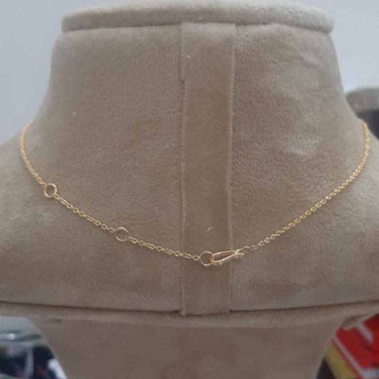 18 Karat Yellow Gold Tie Drop Necklace with Uncut Diamonds In New Condition For Sale In Singapore, SG