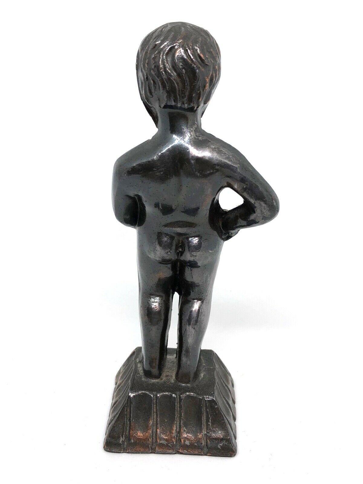 manneken pis souvenir