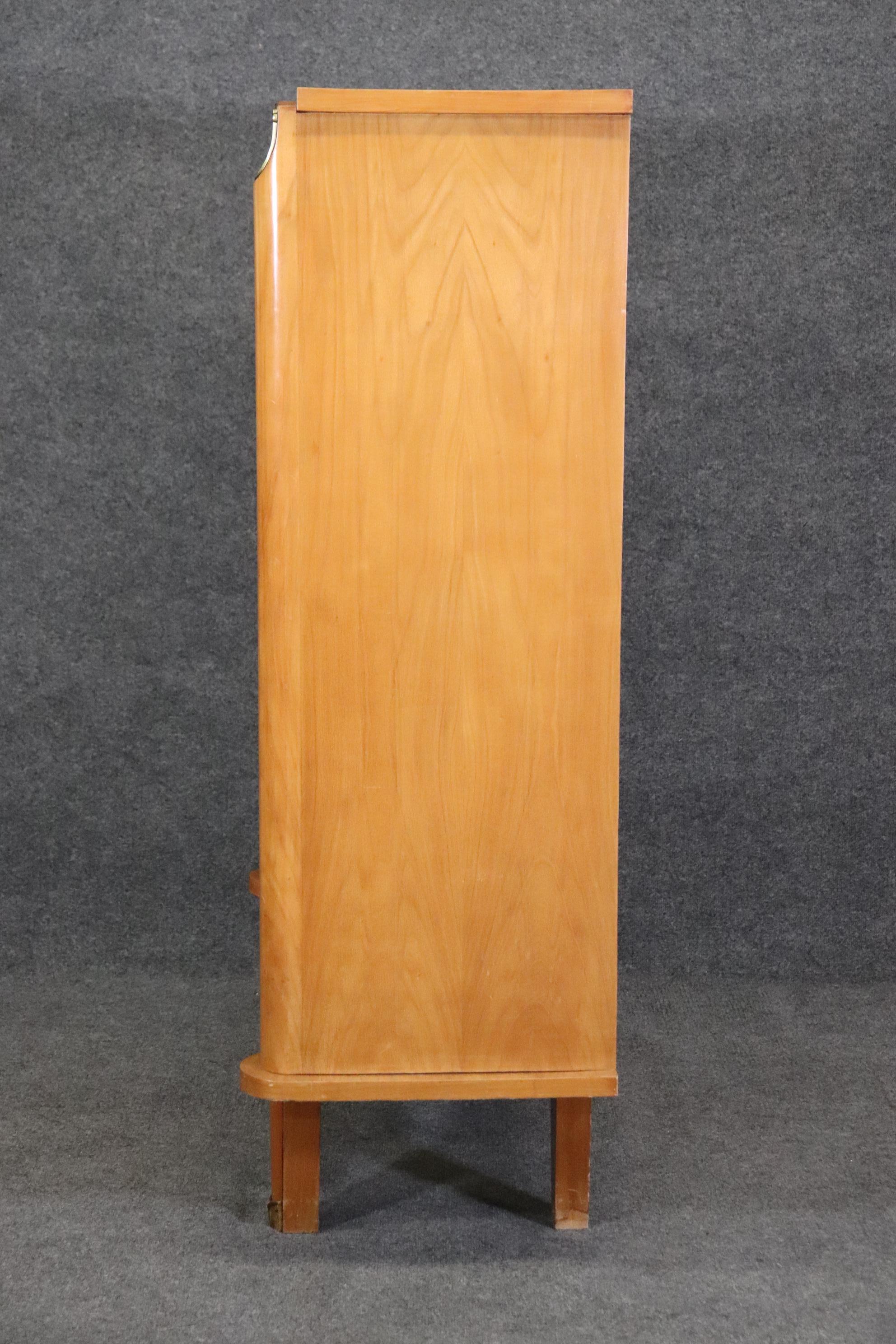 Manner of Andre Arbus Sycamore Art Deco Mid Century Modern China Cabinet  In Good Condition For Sale In Swedesboro, NJ