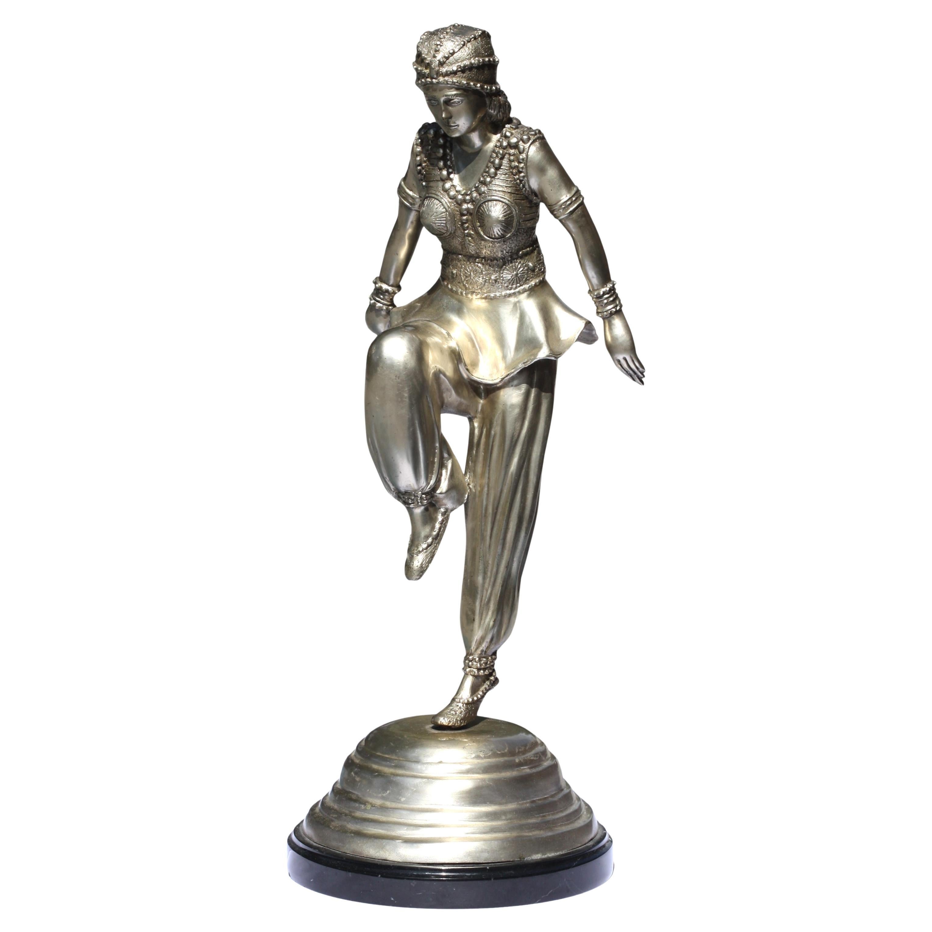 Maniera di Erte, Danzatrice femminile in bronzo argentato in vendita
