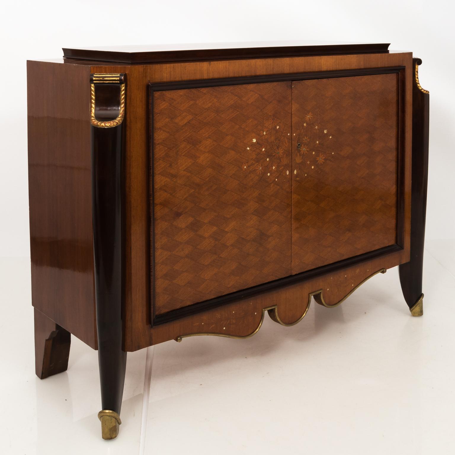 Manner of Jules Leleu French Art Deco Cabinet, circa 1940s For Sale 7