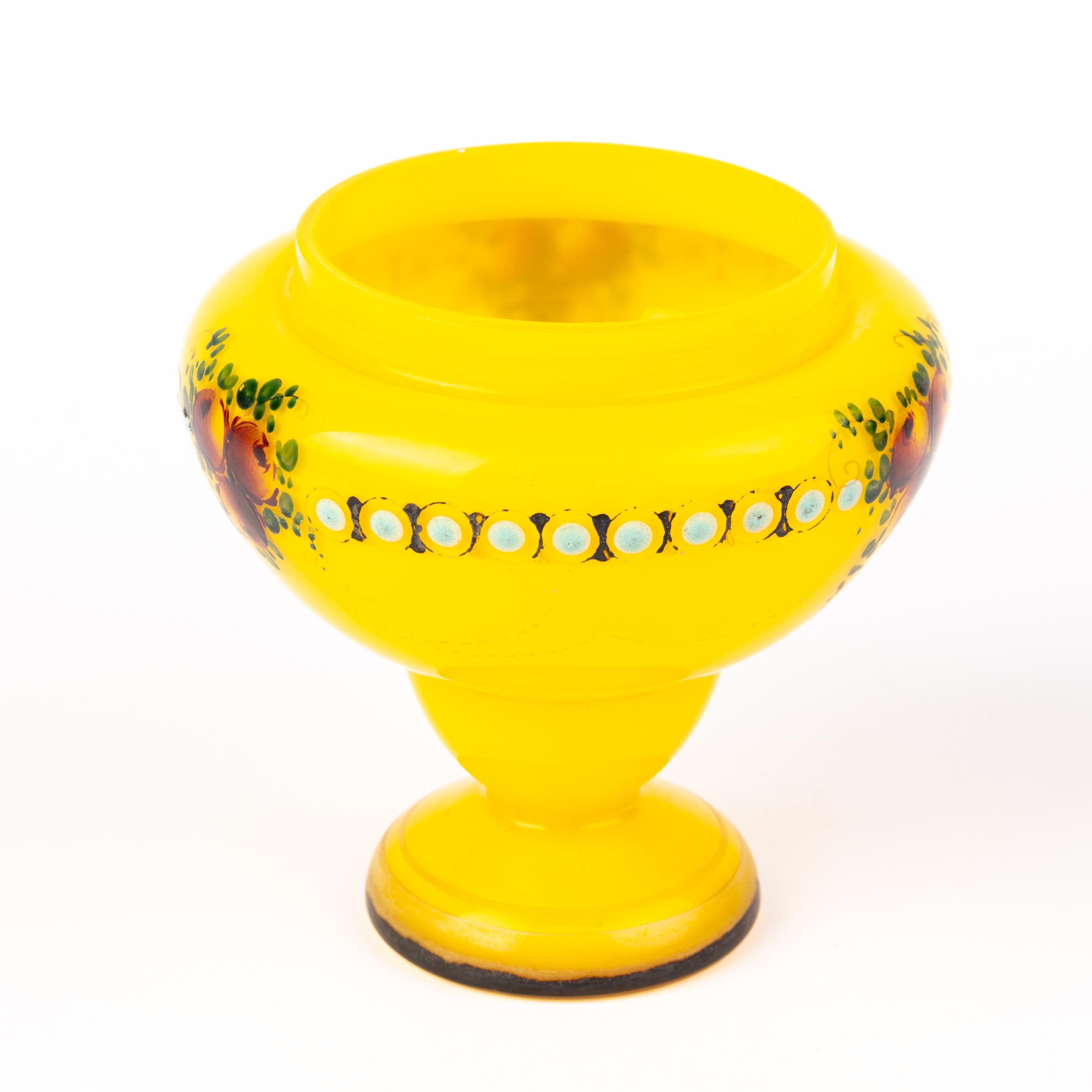 Manner of Loetz Tango Enamel Bohemian Glass Art Nouveau Vase In Good Condition For Sale In Nottingham, GB