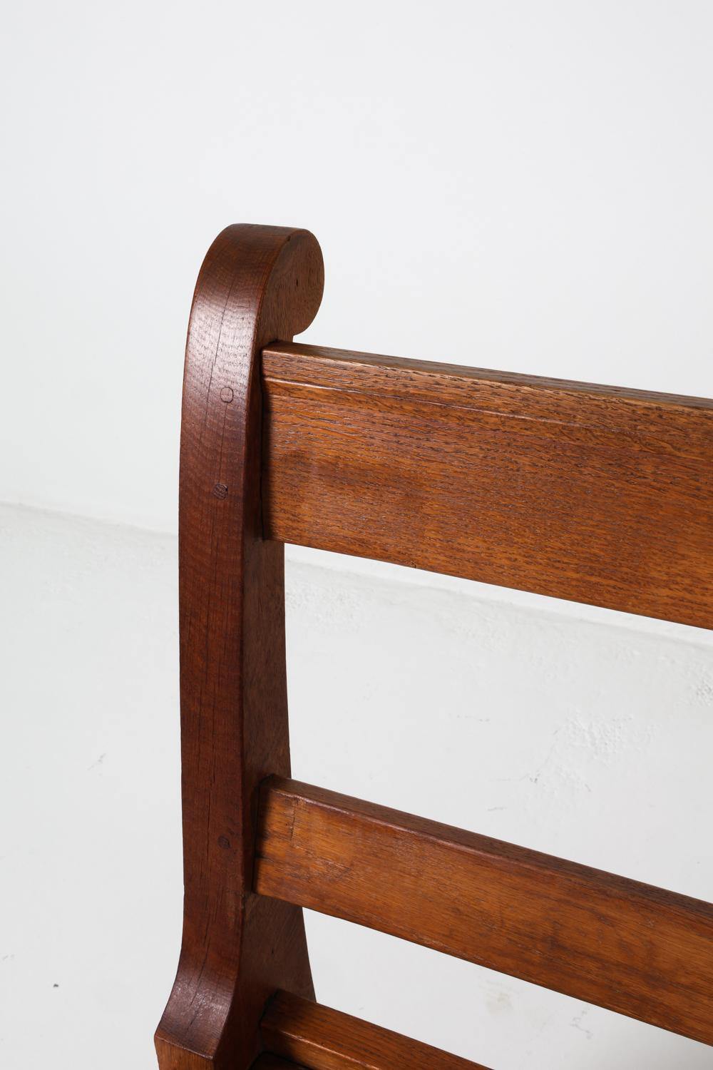 Banc de hall en chêne hollandais avec assise en jonc, vers 1950, de la main de Martin Visser en vente 2