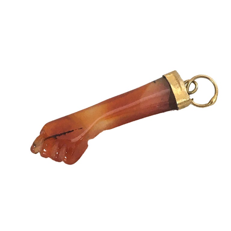 Mixed Cut Mano Figa Agate Good Luck Charm Pendant For Sale