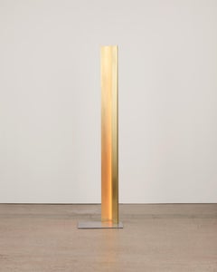Lampada a stelo Mano di Umberto Bellardi Ricci