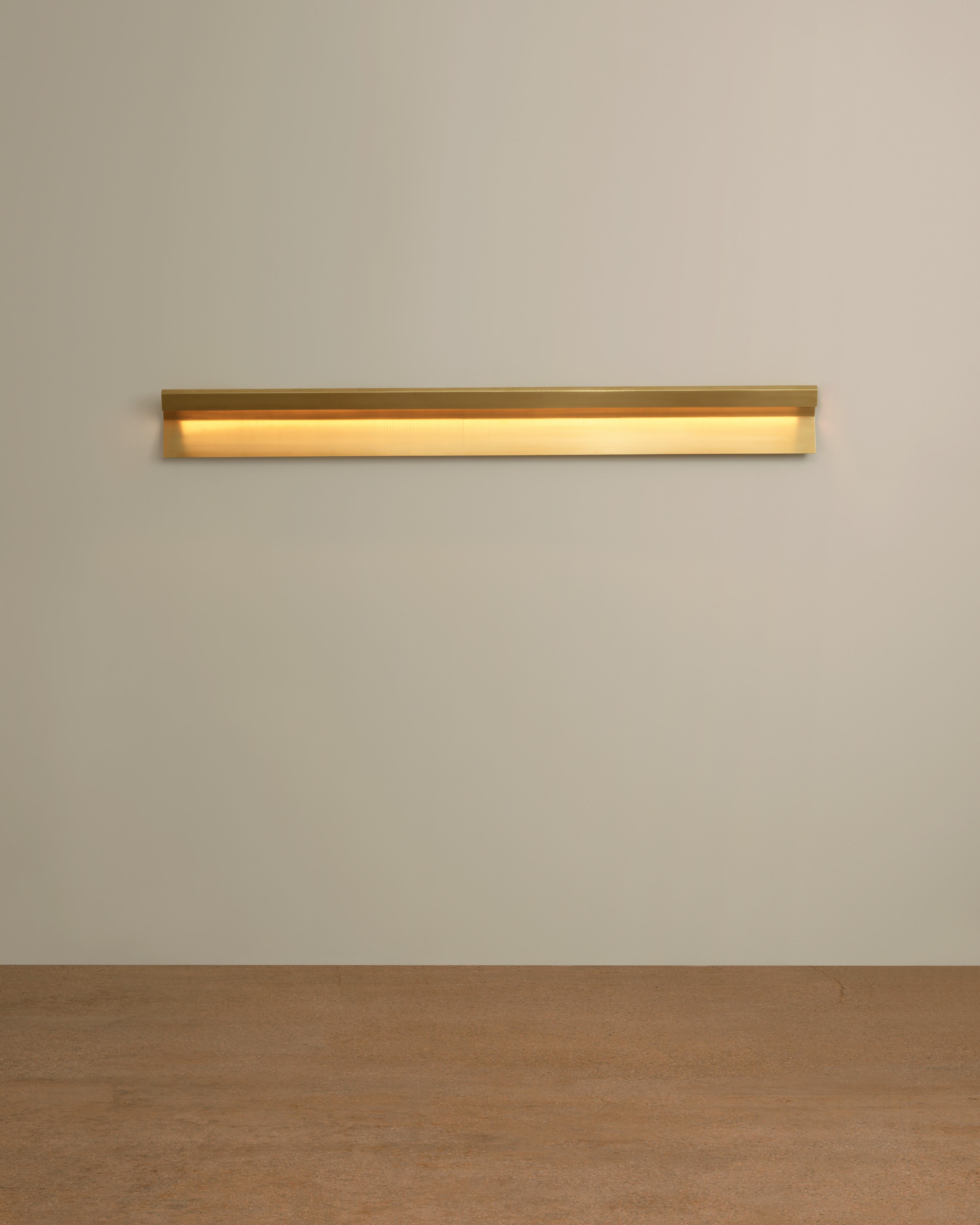 Mano Wall-Vert Lamp by Umberto Bellardi Ricci In New Condition For Sale In Geneve, CH