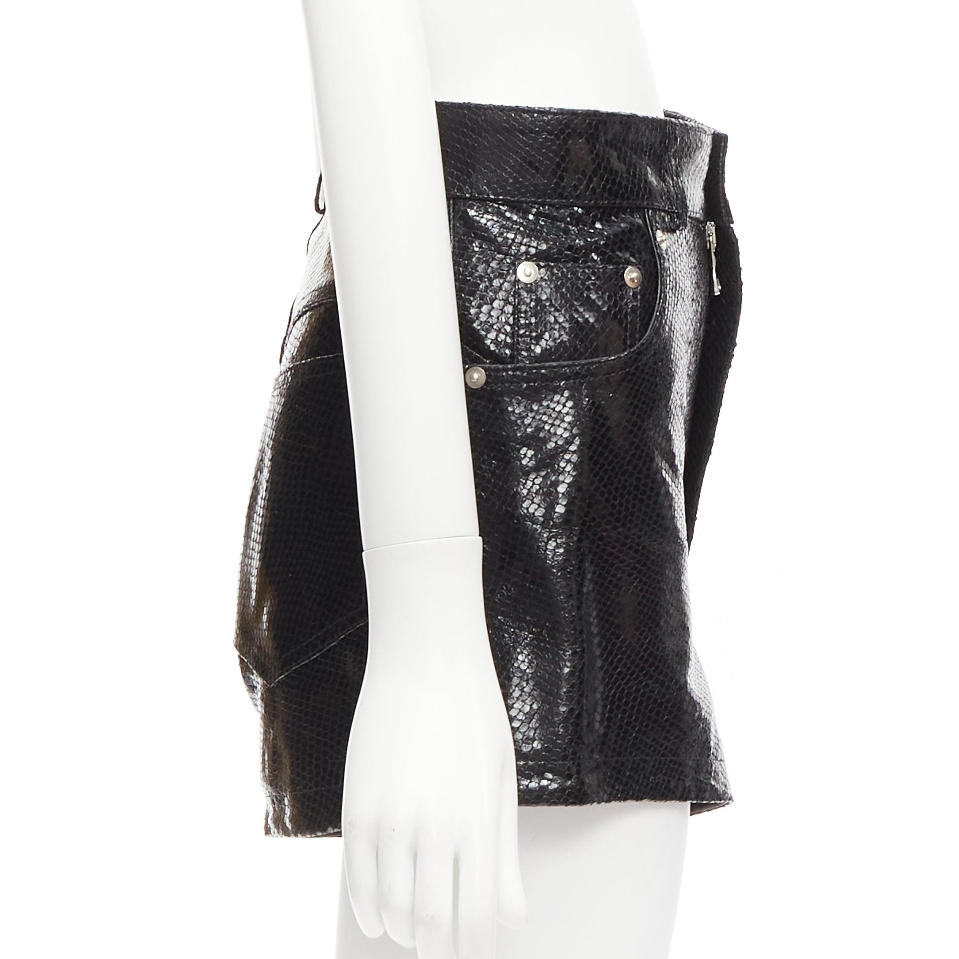 Women's MANOKHI black genuine scaled leather high waisted shorts FR36 XS For Sale