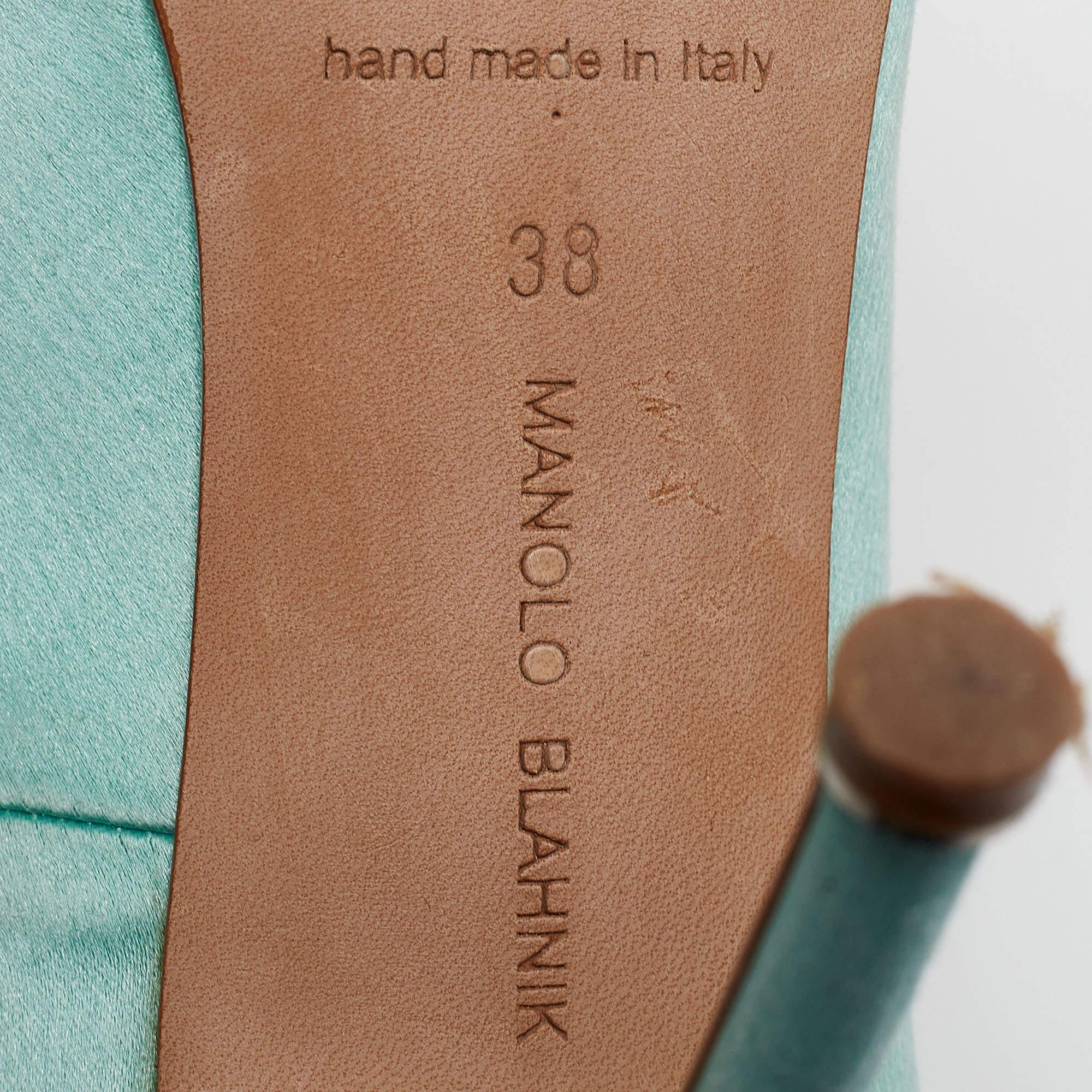 Manolo Blahnik Pumps Hangisi in raso blu acqua misura 38 3