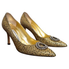 MANOLO BLAHNIK BB 105 Gold Black Pumps 2000s Jewel encrusted Pointed Court Heels