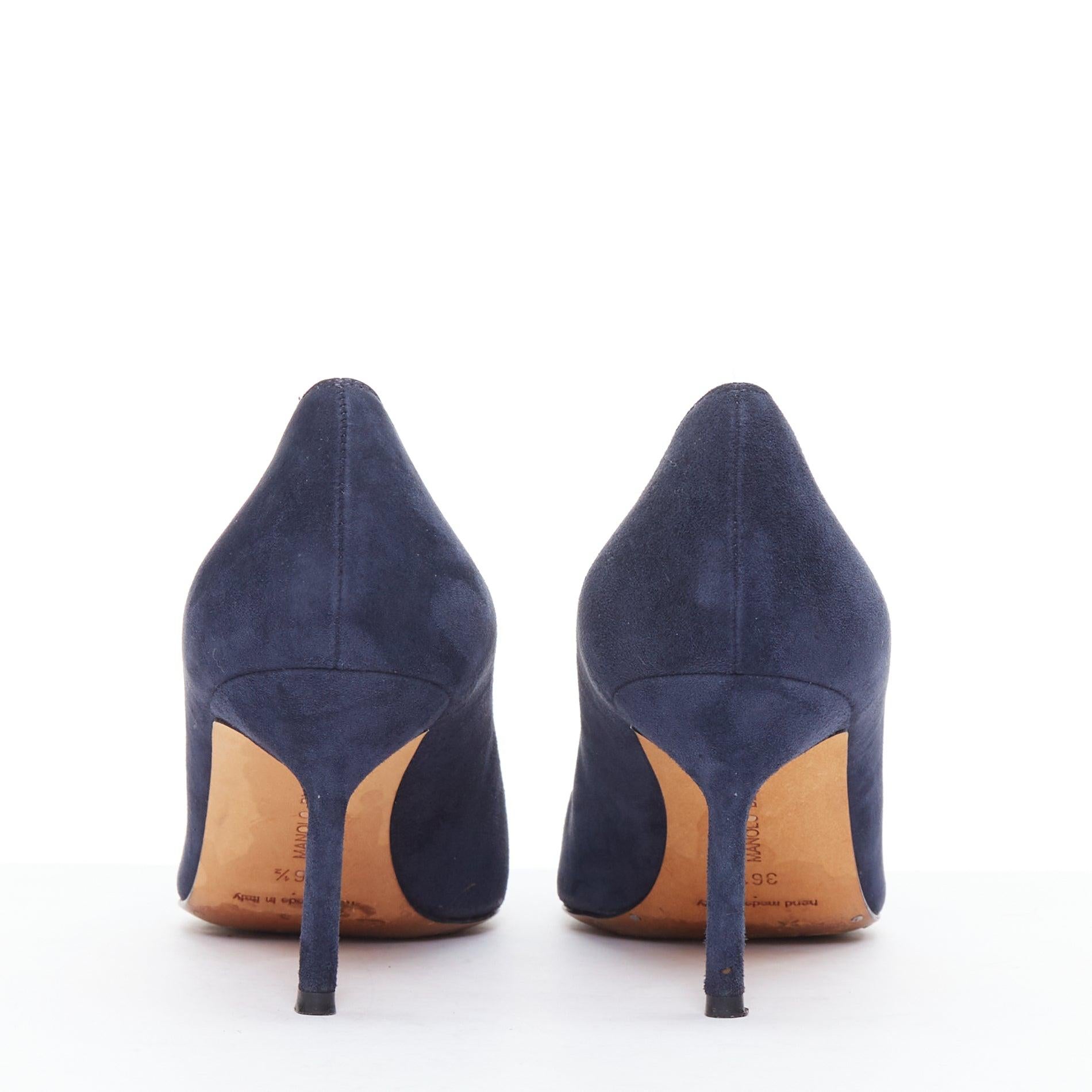 Women's MANOLO BLAHNIK BB 70 navy suede leather point toe pumps EU36.5 For Sale