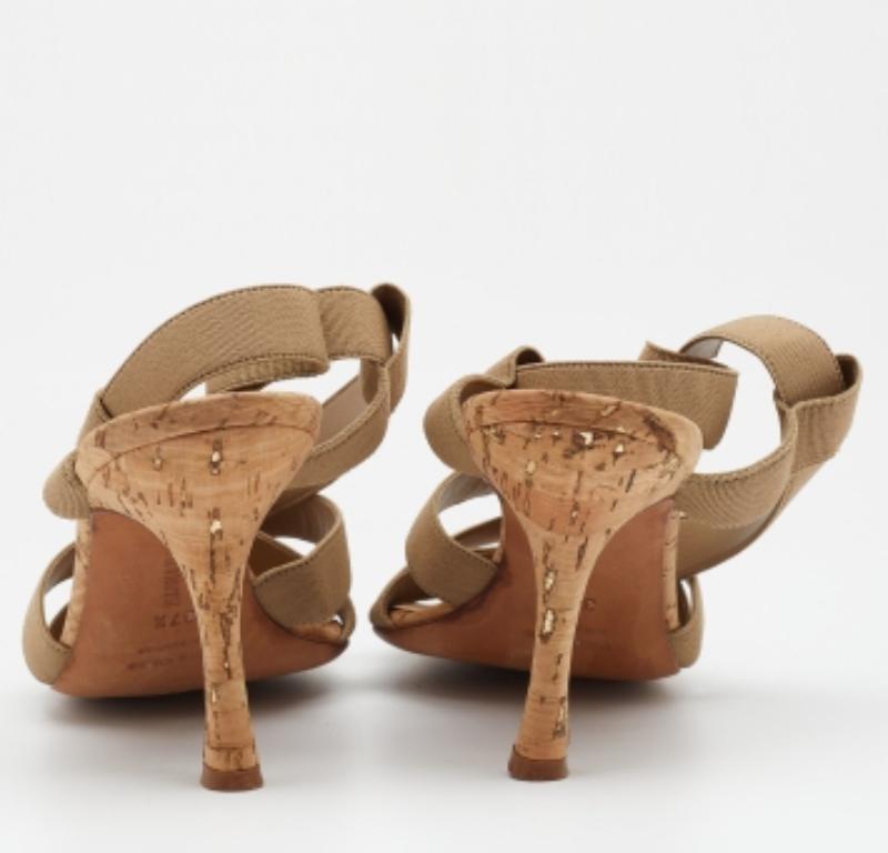 Manolo Blahnik Beige Grosgrain Slingback Sandals Size 37.5 For Sale 3