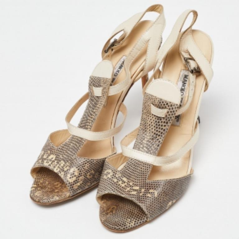 Manolo Blahnik - Sandales à lanières en cuir de lézard beige Taille 40 Bon état - En vente à Dubai, Al Qouz 2