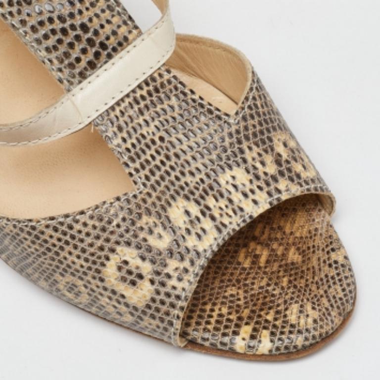 Manolo Blahnik - Sandales à lanières en cuir de lézard beige Taille 40 Pour femmes en vente