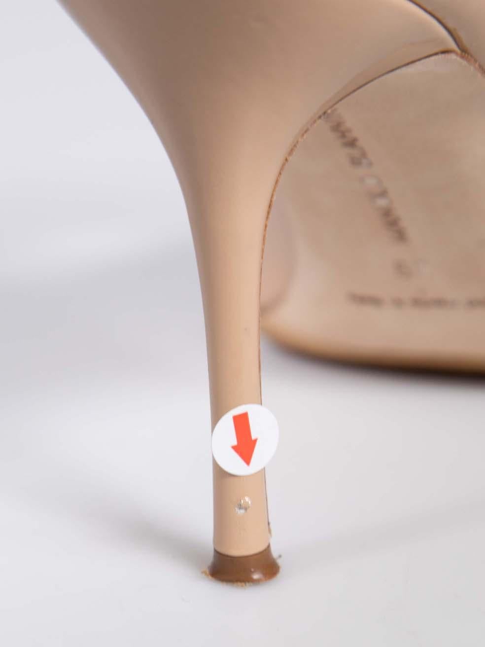 Manolo Blahnik Beige Patent Campari 105 Heels Size IT 39 For Sale 2