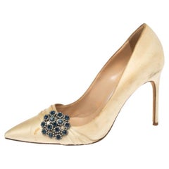 Manolo Blahnik Beige Satin Crystal Embellished Pointed Toe Pumps Size 37