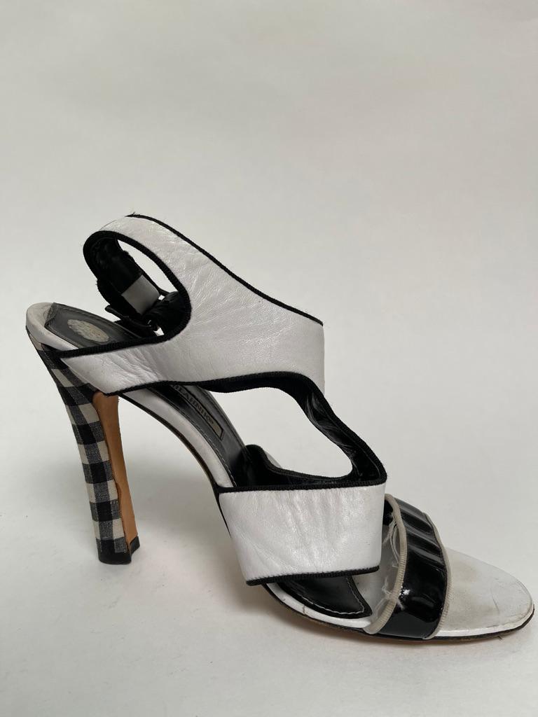 Gray Manolo Blahnik black and white sandal For Sale