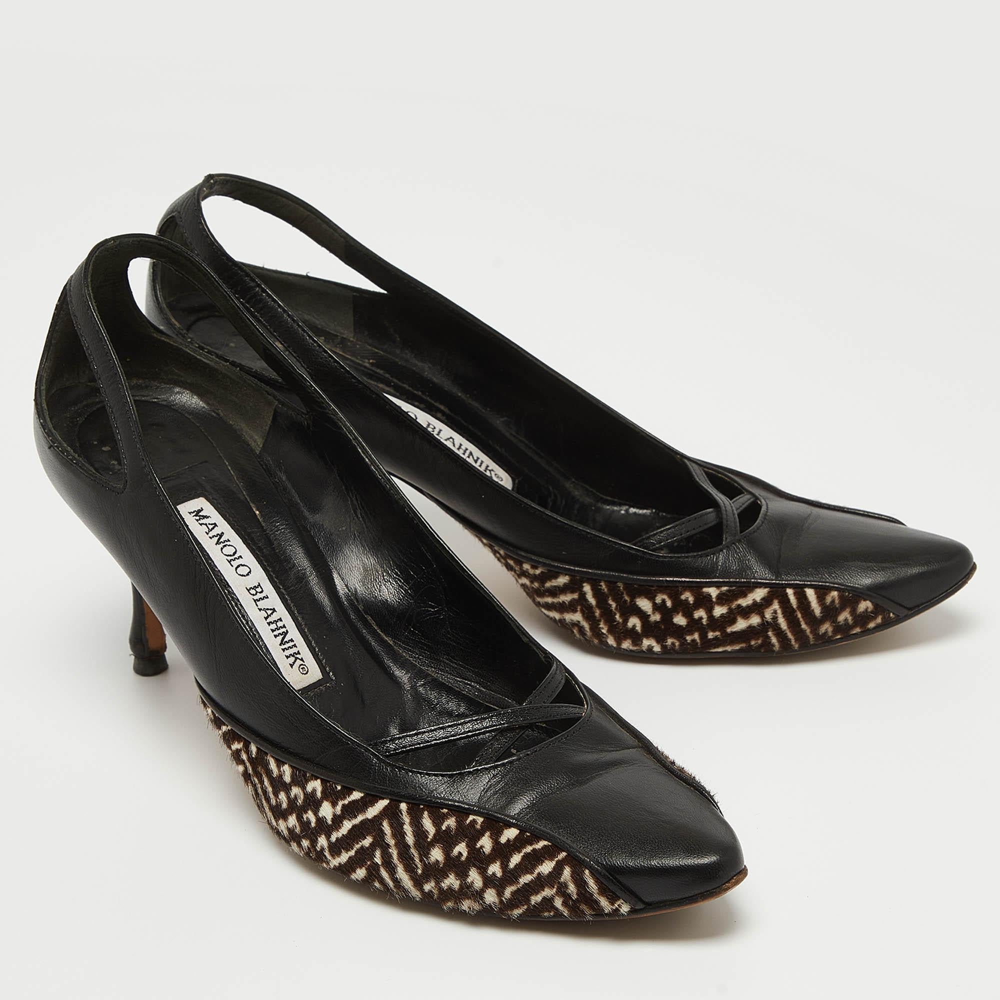 Women's Manolo Blahnik Black/Brown Leather and Calf Hair Almond Toe Pumps Size 37 For Sale