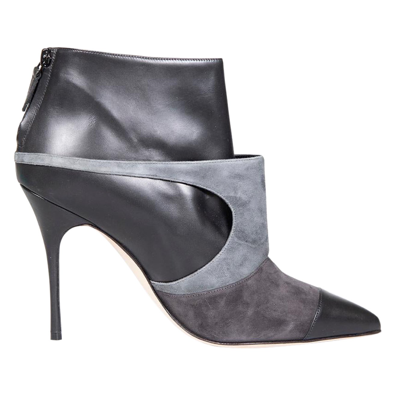 Manolo Blahnik - Bottines noires à panneaux découpés - Taille IT 41