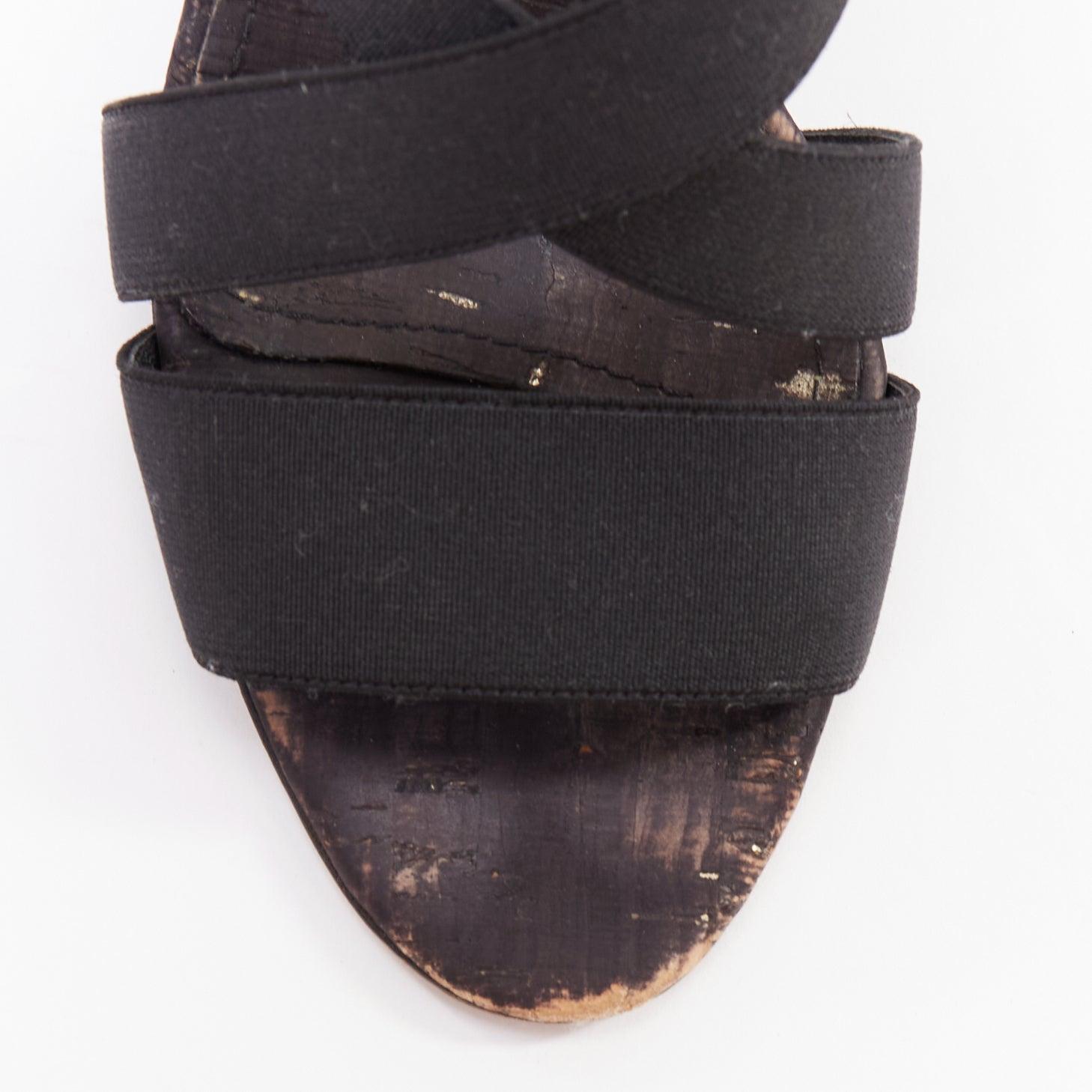 MANOLO BLAHNIK schwarzes elastisches Riemchen Korksohle Spool Mid Sandalen EU37 im Angebot 1
