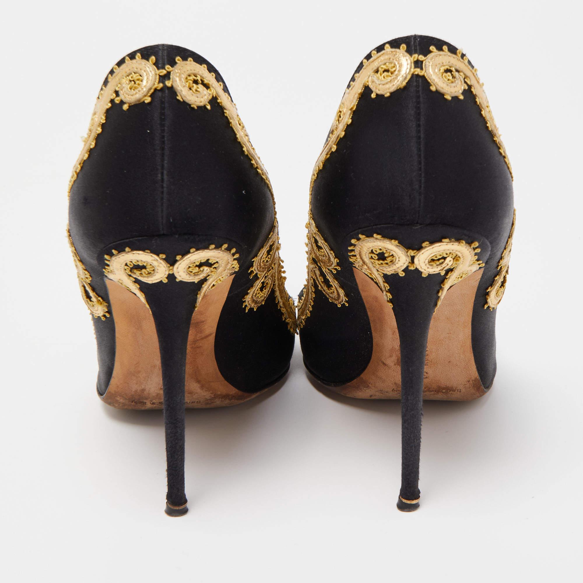 Manolo Blahnik Black/Gold Satin and Leather Embroidered Pumps Size 37 4