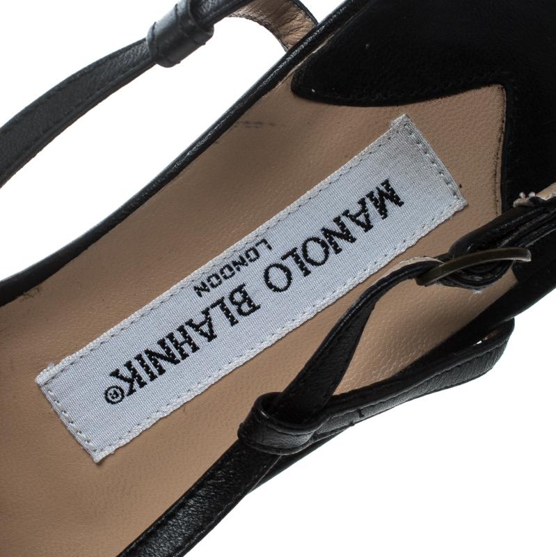 Manolo Blahnik Black Leather Pleat Detail Cross Strap Sandals Size 39 1