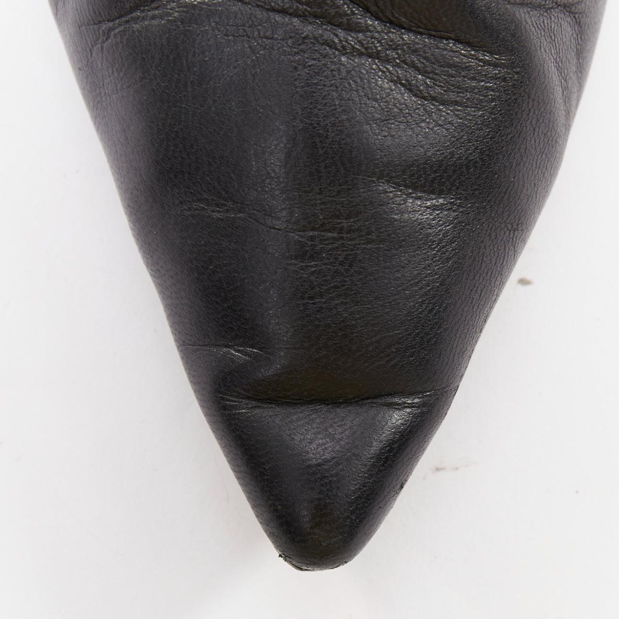 MANOLO BLAHNIK black leather pointy toe ankle boot heels EU39.5 en venta 1