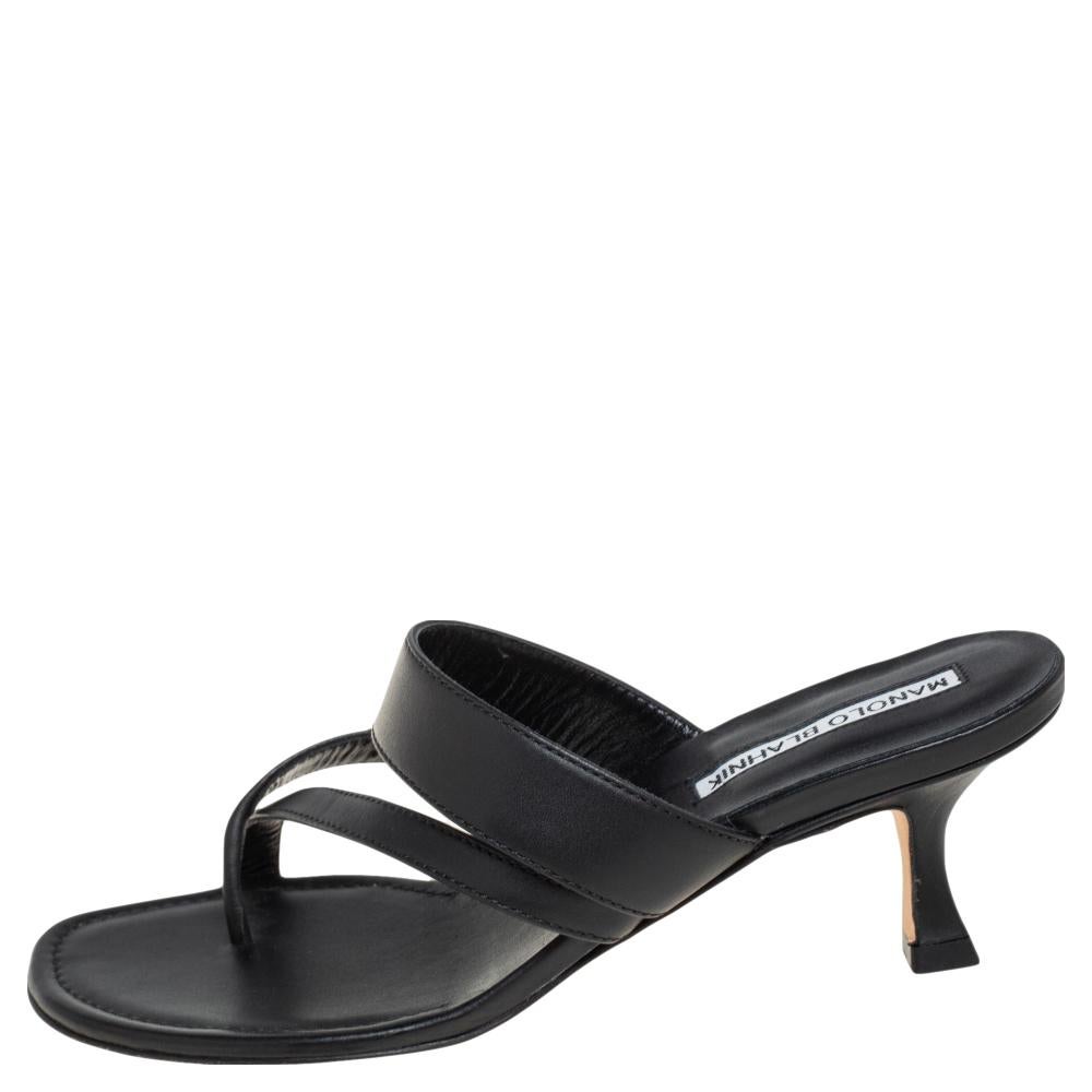 Women's Manolo Blahnik Black Leather Susa Slide Sandals Size 34
