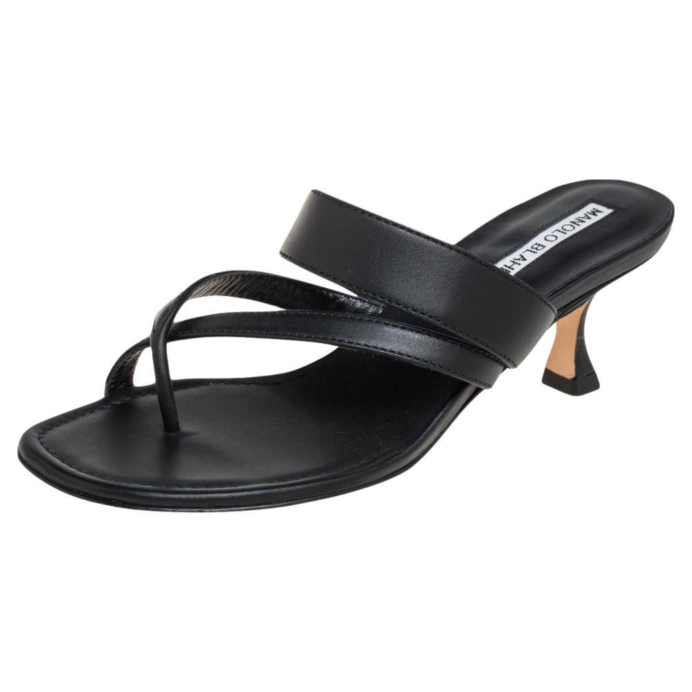 Manolo Blahnik Black Leather Susa Slide Sandals Size 34
