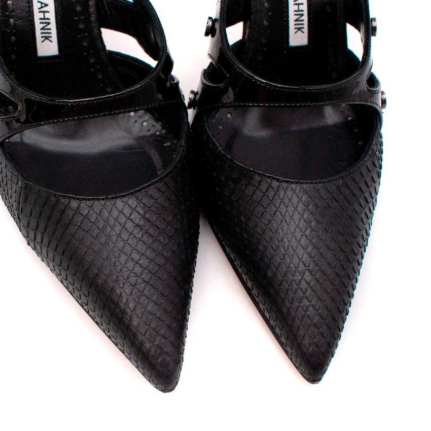 Women's Manolo Blahnik Black Matte Elaphe and Patent Leather Strap Heeled Pump For Sale