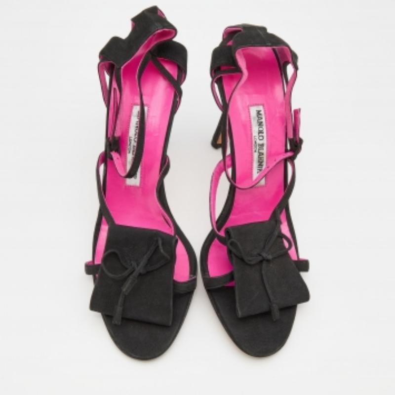 Women's Manolo Blahnik Black Nubuck Leather Ankle Strap Sandals Size 40.5 For Sale