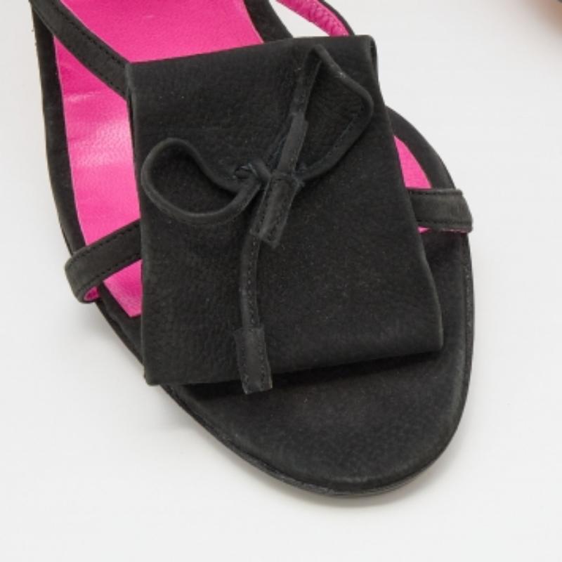 Manolo Blahnik Black Nubuck Leather Ankle Strap Sandals Size 40.5 For Sale 4