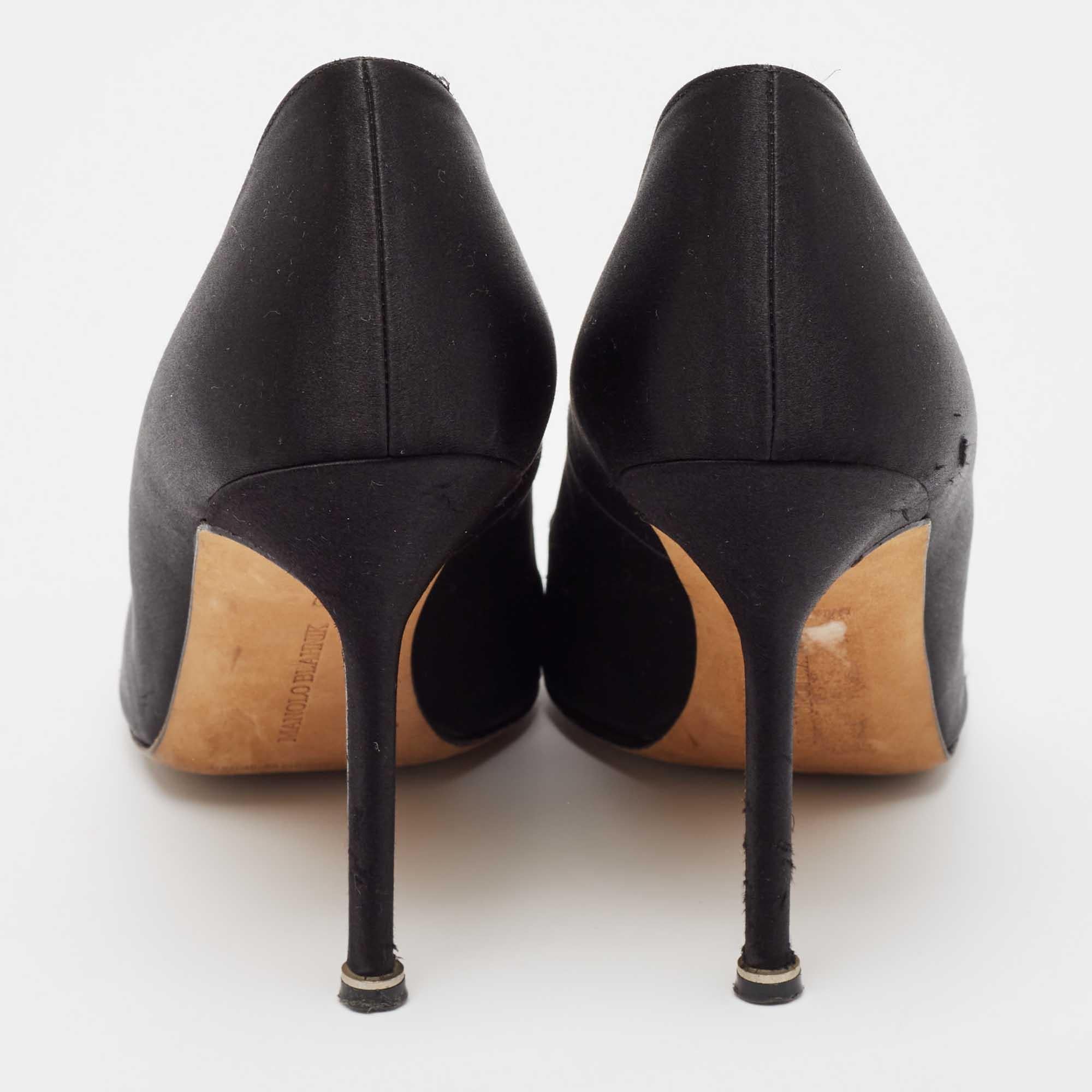Manolo Blahnik Black Satin Hangisi Pumps Size 40 1