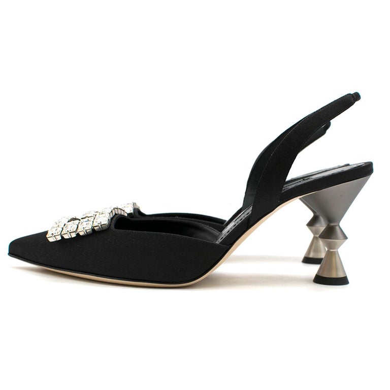 Manolo Blahnik Black Spuriasli 70mm Slingback Pumps 40 For Sale at ...