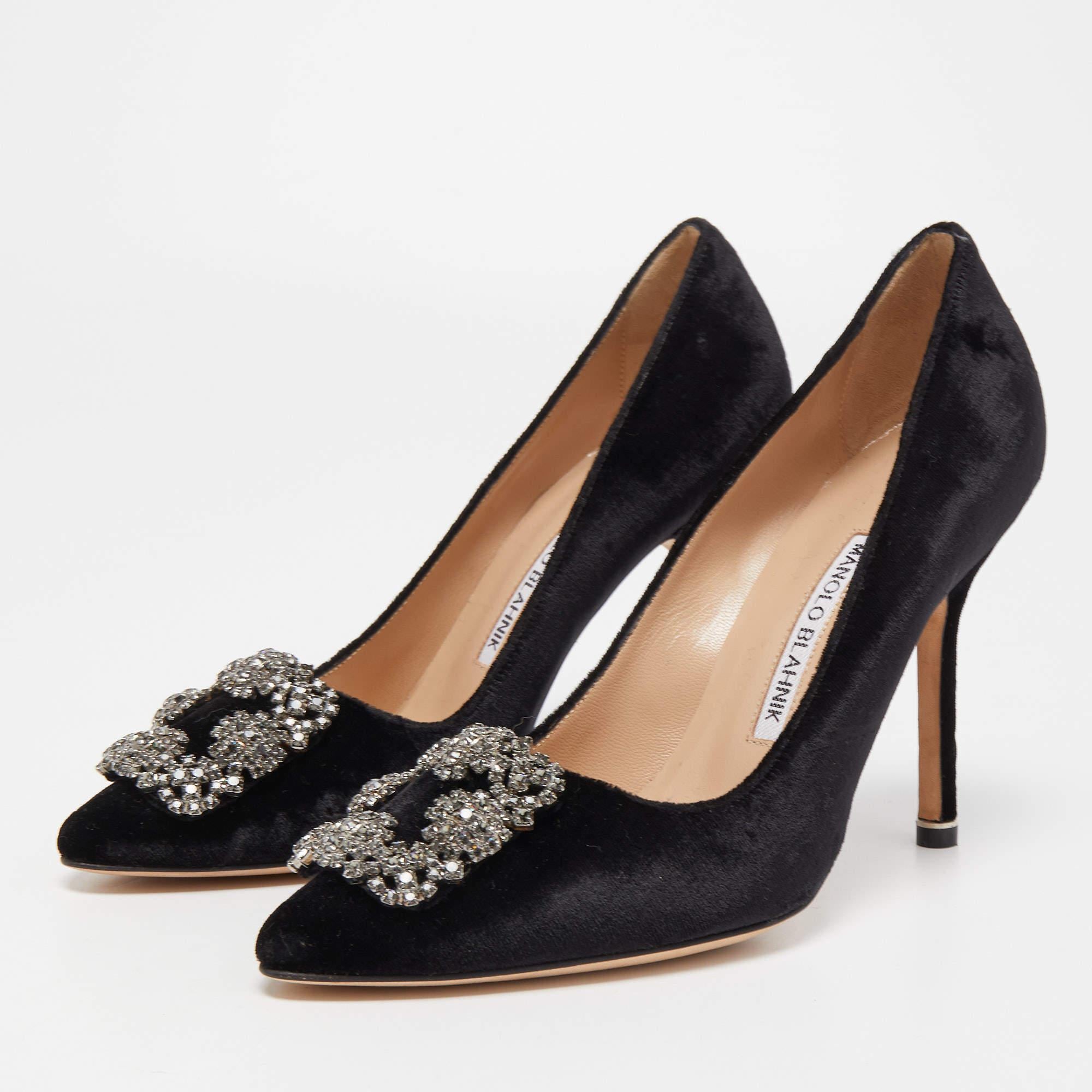 Women's Manolo Blahnik Black Velvet Hangisi Pumps Size 36.5